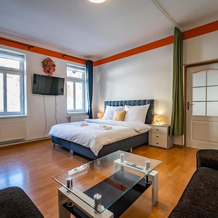 Tuan Long Apartments Jáchymov Extérieur photo